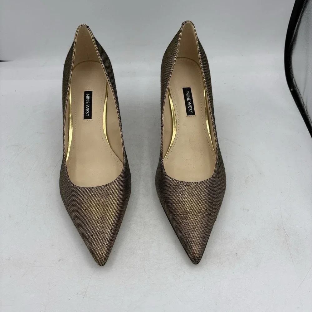 Nine West Heels‎ Womens Size 9.5 M Arlene 2 Gold Stripe Pumps Pointed Toe